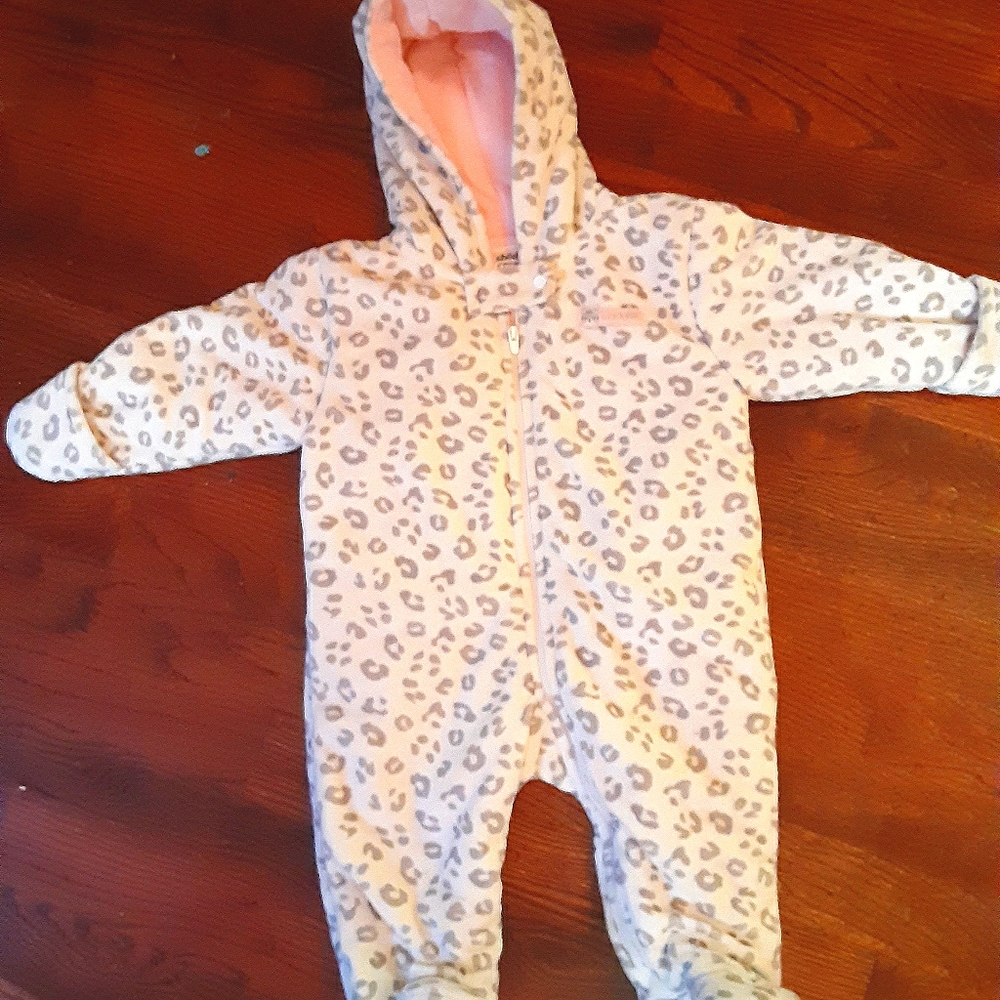 2 winter baby girl hooded jacket and body suit